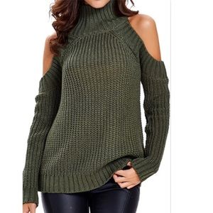 Cold shoulder Ribbed Sweater sz Small NWT